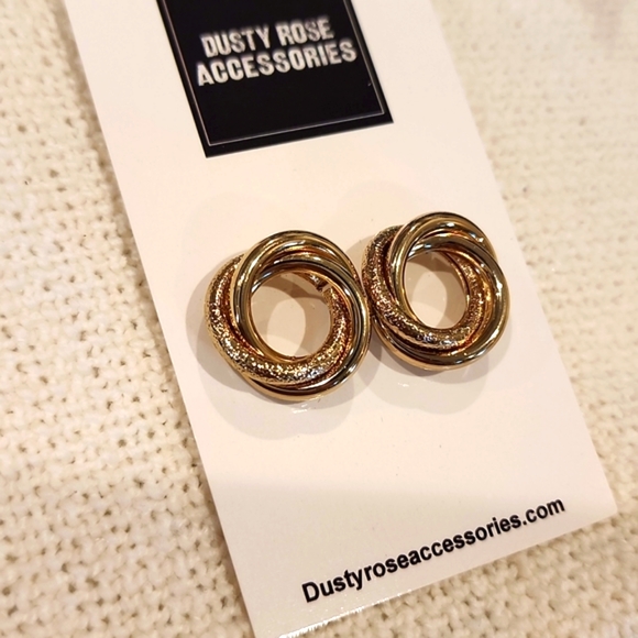 90s style earrings - Picture 2 of 3